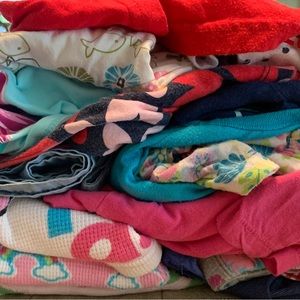 Large Lot of Girls 4T Clothing 20 Pieces Reseller Box Wholesale Wardrobe (G4t-2)